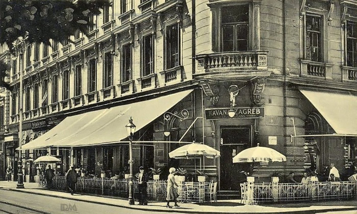 Zrinjevac 1925. godine. Kavana Zagreb u prizemlju palače Ožegović